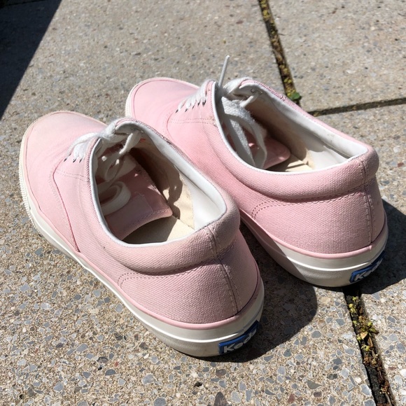 Pink keds - Picture 2 of 2